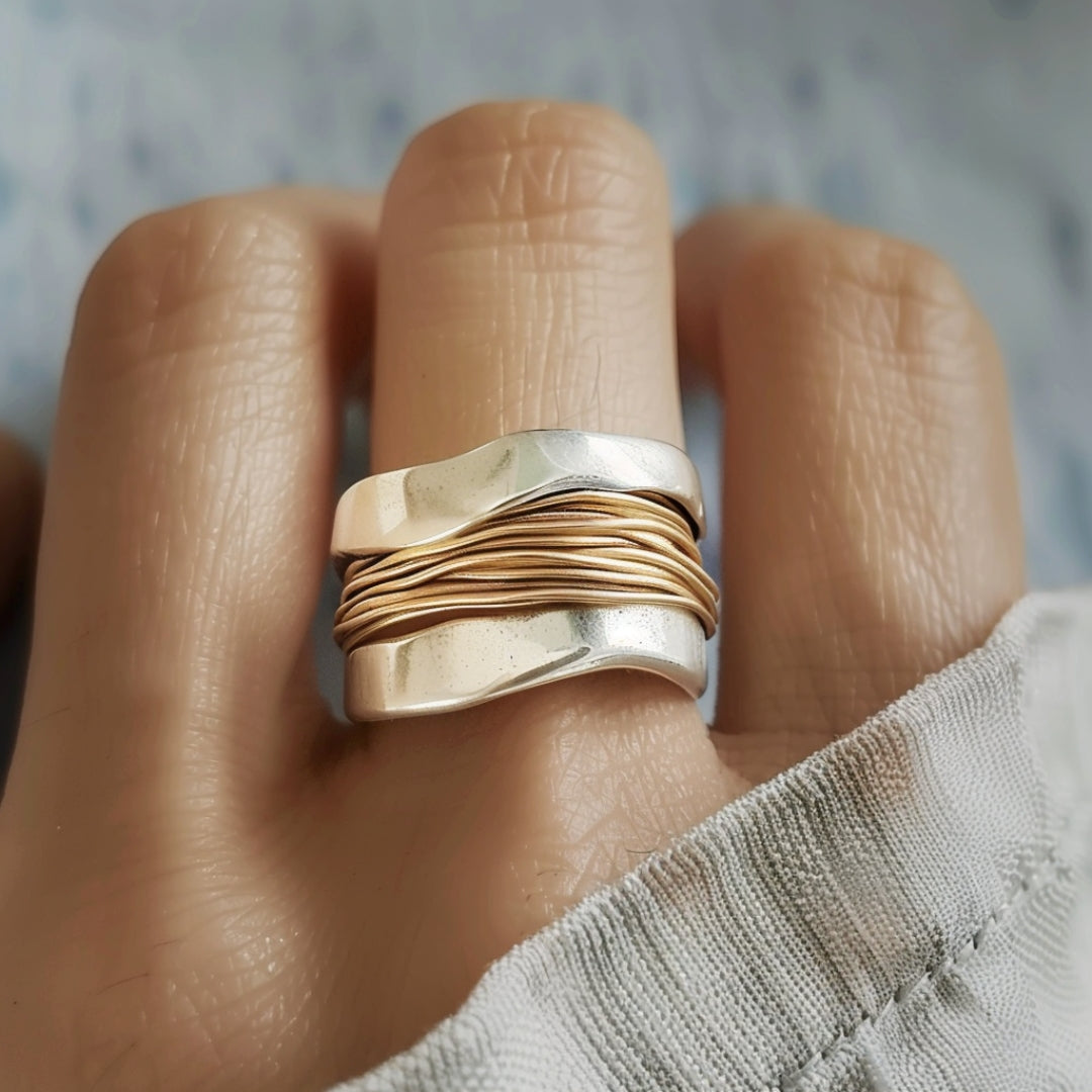 Anel Harmony: O Poder do Mix Dourado e Prateado - Life Charm