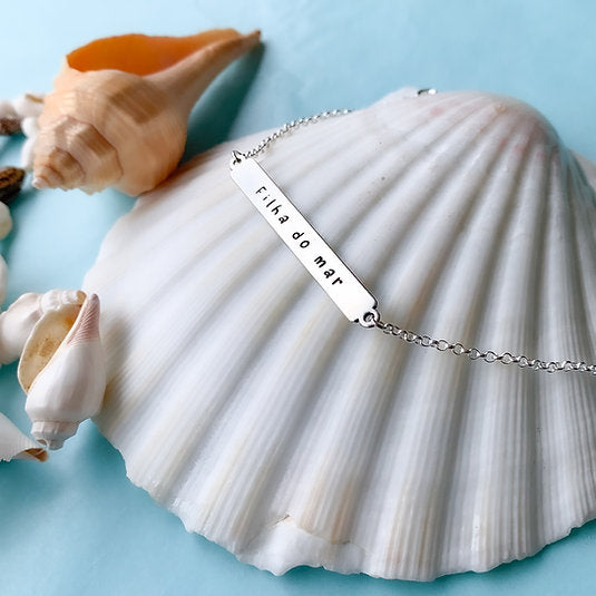 Pulseira Filha do Mar LifeCharm em Plaquinha: Beleza e Serenidade do Oceano