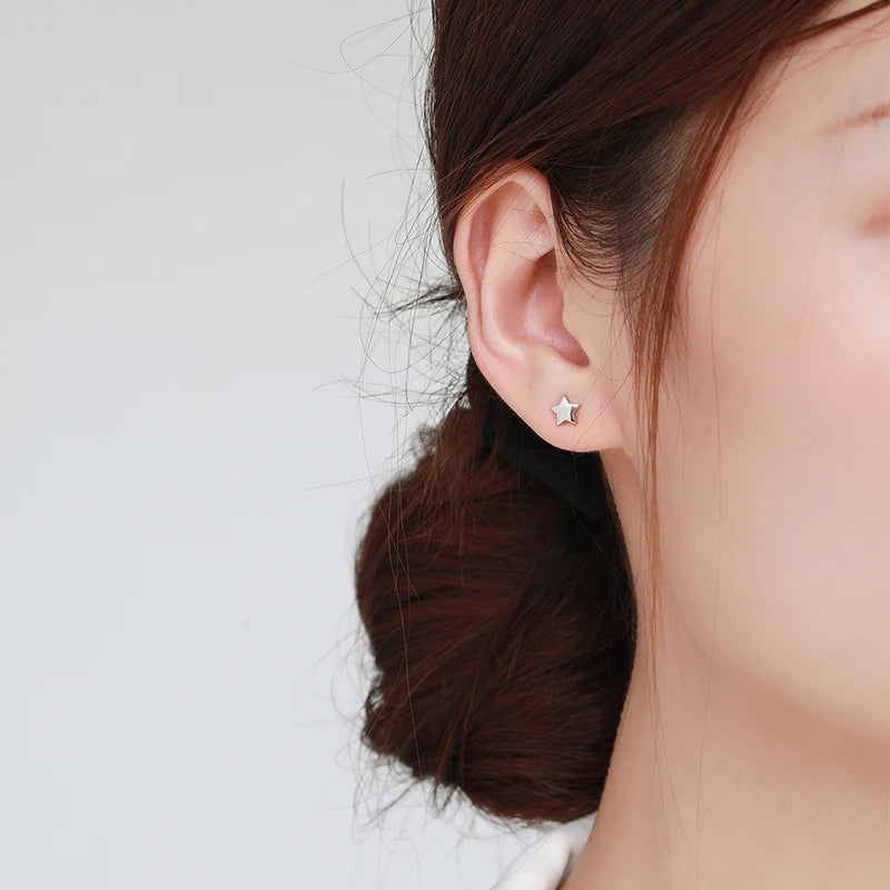 Brinco Estrela Minimalista Prata