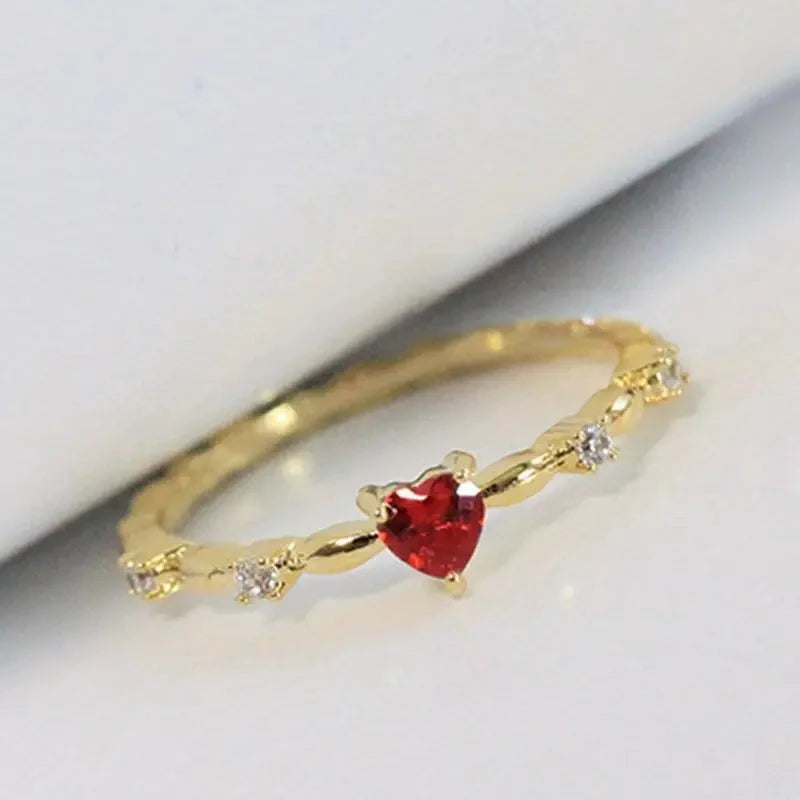 Anel Feminino Coração Vermelho Cravejado - Life Charm